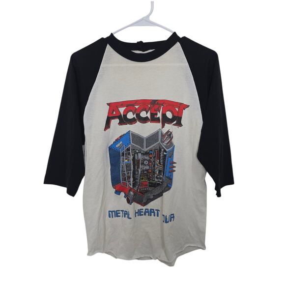 Vintage 1985 Accept Metal Heart Tour T-Shirt Concert Band Medium - Picture 1 of 5
